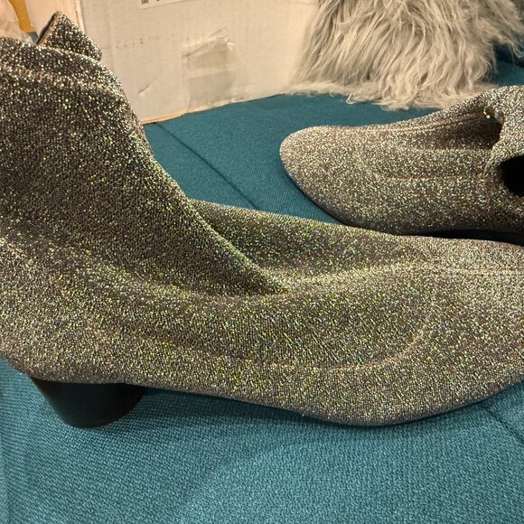 ZARA SLIVER MESH ANKLE BOOTS, Size 9 - Picture 4 of 7